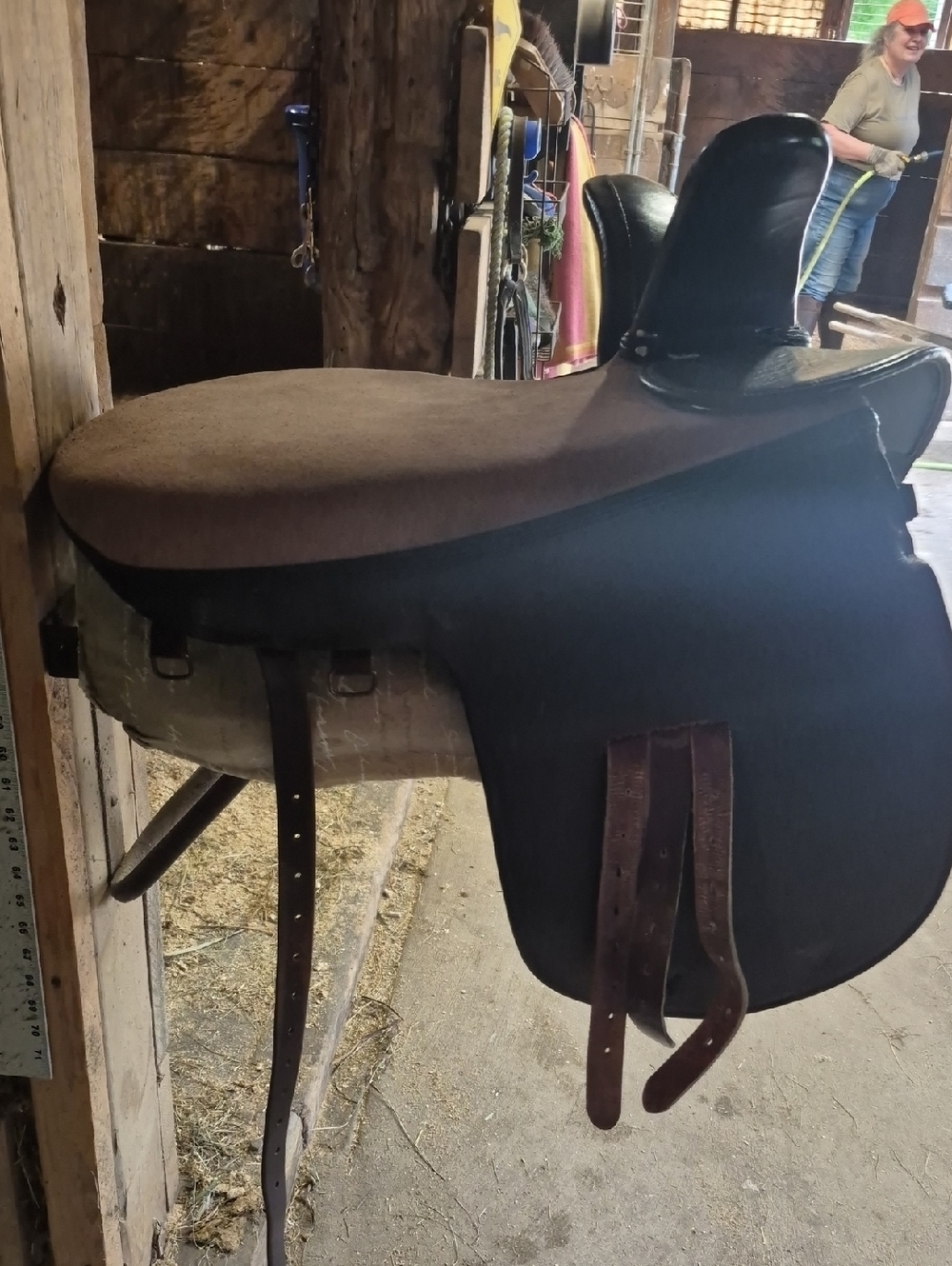 Side Saddle- DISPLAY ONLY - Picture 2 of 5